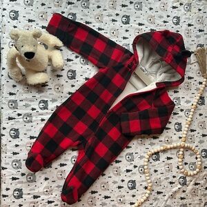 Baby Bear Plaid Winter Footie🐻‍❄️🎄